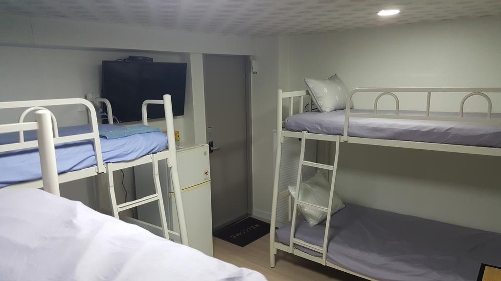 & Hotel