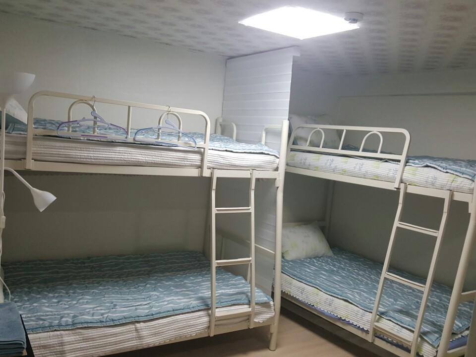 & Hotel